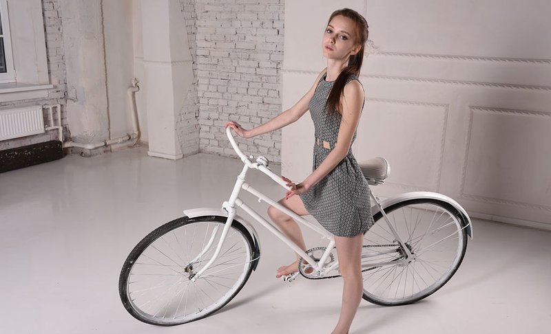 Лиза, 19 лет, 1 размер груди